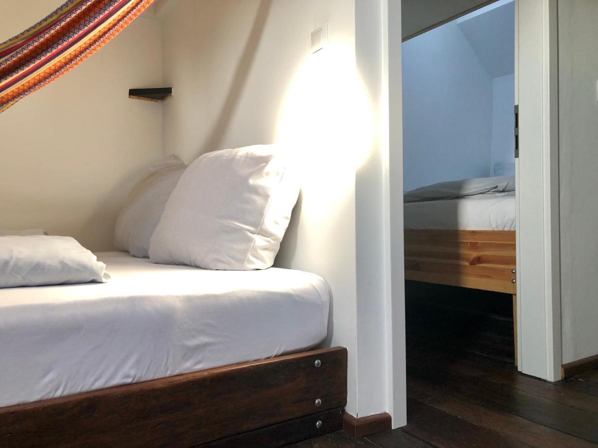 Schiffshotel "Schlafen Im Hafen" Hamburg Kültér fotó